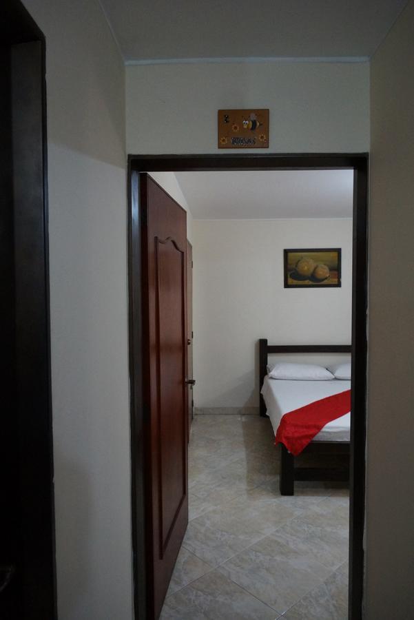 Hotel Esmeralda Сан Хил Екстериор снимка